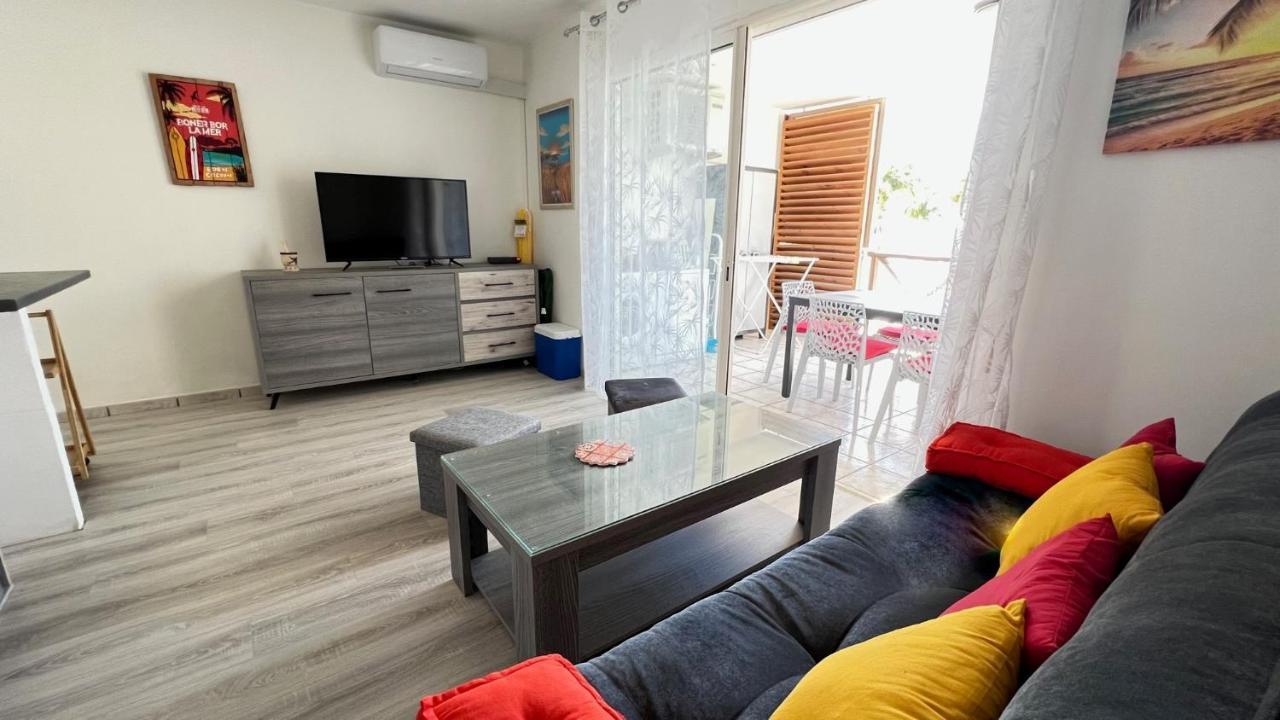 L'Eden Cocoon 3 Etoiles Proche Plage Saint Gilles Les Bains Exterior foto